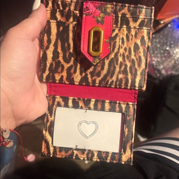 Bet Betsey Johnson wallet - Picture 3 of 5
